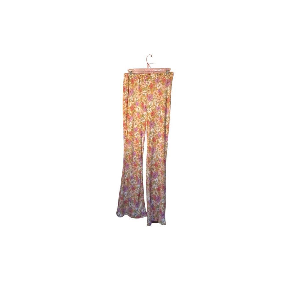 Le lis women’s stretch, floral, hippie style bell leggings